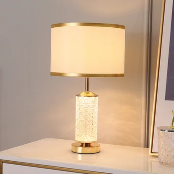 Легкая роскошная настольная лампа модель украшения комнаты Европейская теплая романтическая свадебная американская креативная простая современная прикроватная тумбочка для спальни